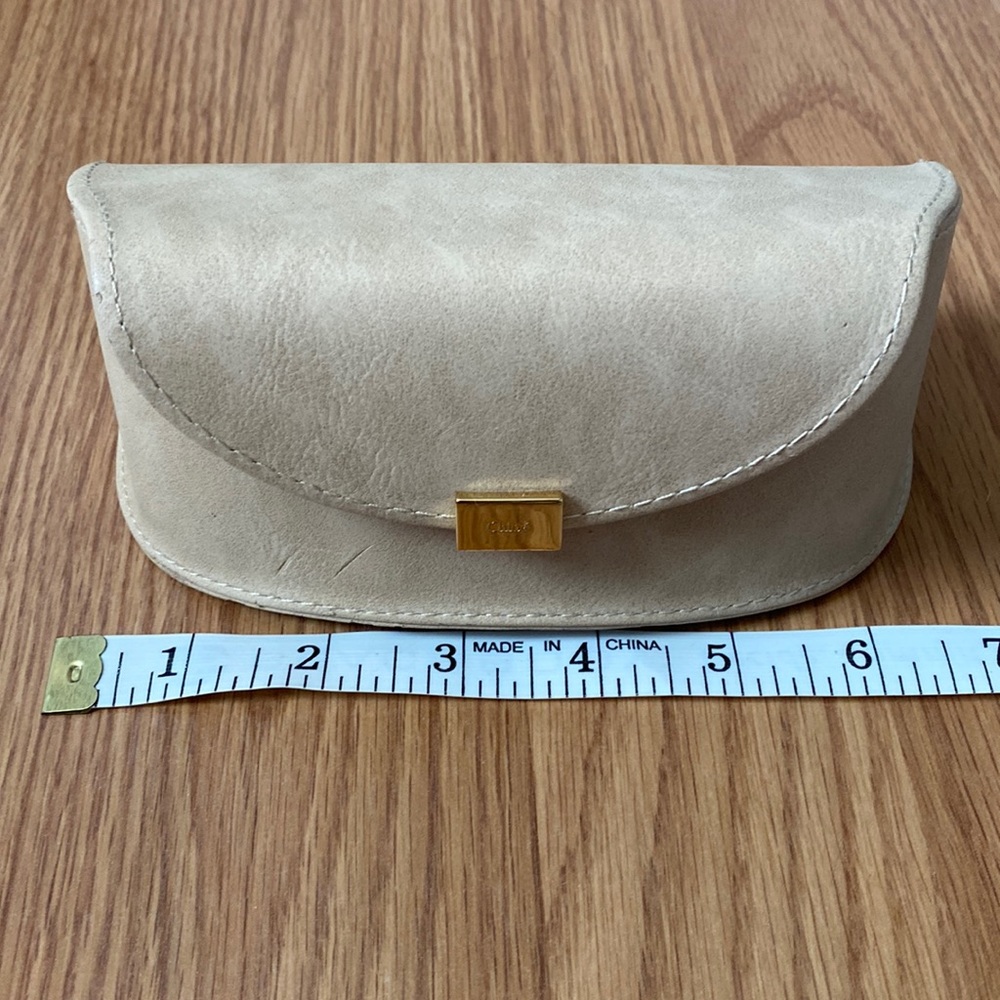 Chloe Designer Sunglass Case And Cloth - image 4